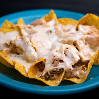 (H) Nachos Chicken