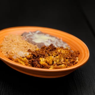Huevos con Chorizo